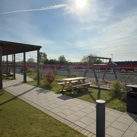 アパート Home2cologne ケルペン